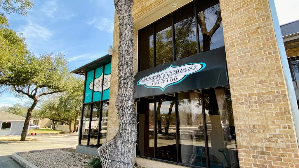 DAMRON & COMPANY SALON — Hair salon in Austin